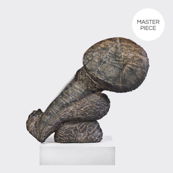Abstrakte, moderne "Victim Of Society" Skulptur aus angerautem Serpentin vom Bildhauer Brighton Sango