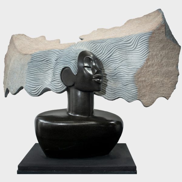 Schöne Beauty Queen Skulptur aus schwarzem Springstone vom Bildhauer Godfrey Matangira